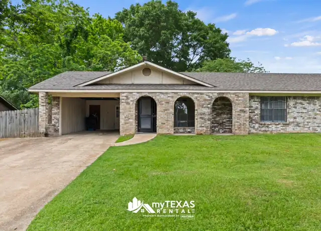 Property at 911 Tabb St, Mount Pleasant, TX, 75455, 0 beds, 1 bath, [object Object]