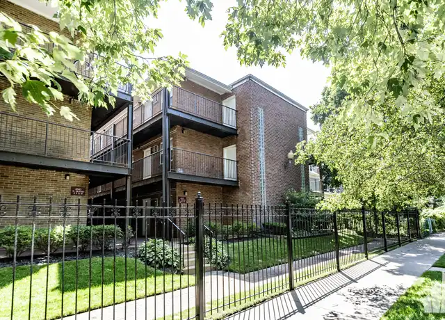 Property at 4537 N Dover St Unit 4537-2H, Chicago, IL, 60640, 0 beds, 1 bath, [object Object]