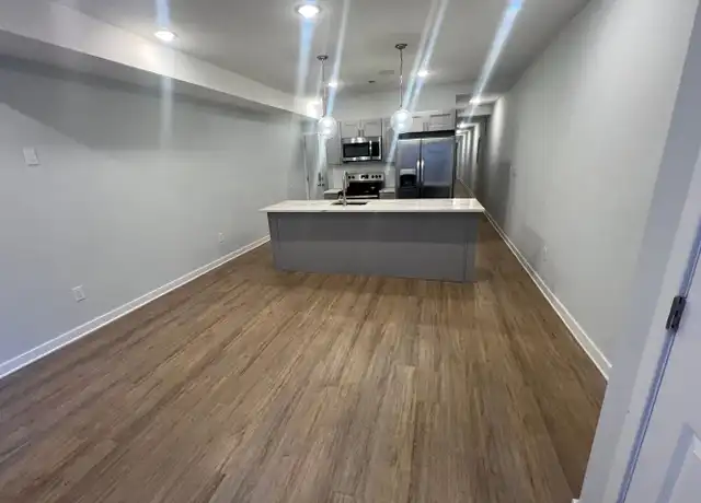 Property at 644 N 32nd St Unit Basement, Philadelphia, PA, 19104, 3 beds, 2 baths, [object Object]