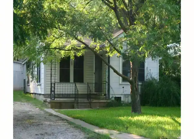 Property at 4620 Bennett Ave, Austin, TX, 78751, 3 beds, 1 bath, [object Object]
