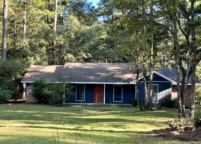 Property at 19269 Wymer Rd, Covington, LA, 70435, 3 beds, 1 bath, [object Object]