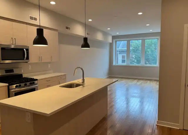 Property at 604 S 9th St Unit 304, Philadelphia, PA, 19147, 1 bed, 1 bath, [object Object]