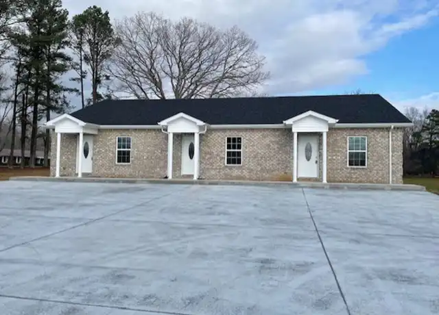 Property at 4434 Old Tullahoma Rd Unit 4434, Winchester, TN, 37398, 2 beds, 2 baths, [object Object]
