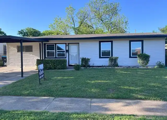 Property at 4025 Eastland St, Fort Worth, TX, 76119, 4 beds, 2 baths, [object Object]