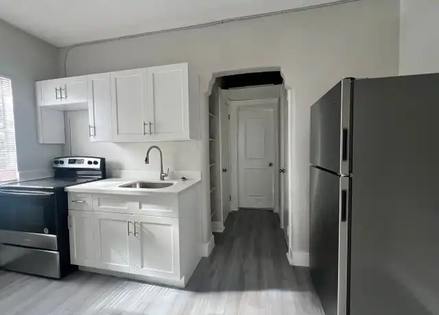 Property at 1856 Lincoln St Unit 12, Hollywood, FL, 33020, 1 bed, 1 bath, [object Object]
