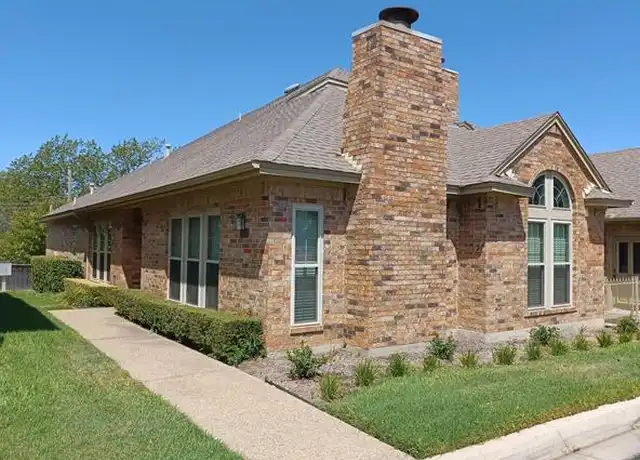 Property at 1231 Wooded Trl, Hurst, TX, 76053, 2 beds, 2 baths, [object Object]