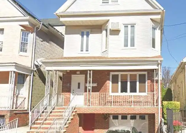 Property at 31 W 10th St Unit 2, Bayonne, NJ, 07002, 2 beds, 1 bath, [object Object]