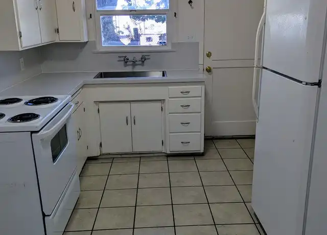 Property at 212 Brennan St #1, Watsonville, CA, 95076, 1 bed, 1 bath, [object Object]