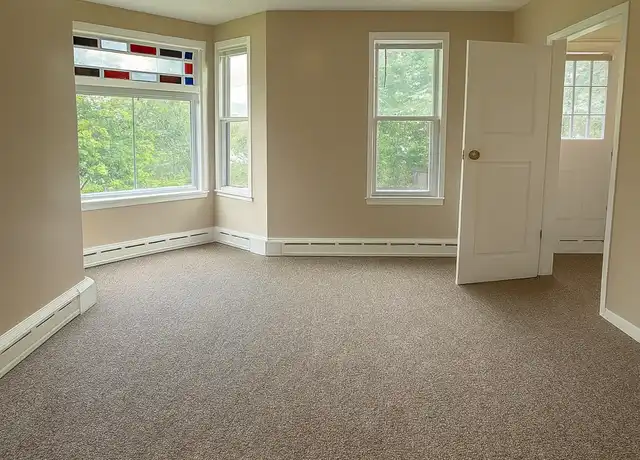 Property at 754 Cook Ave E Unit 2, St Paul, MN, 55106, 2 beds, 1 bath, [object Object]