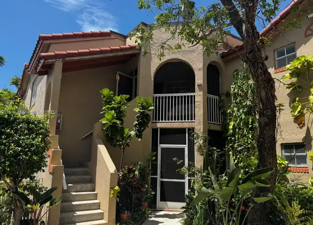 Property at 334 SW 86th Ave #206, Pembroke Pines, FL, 33025, 2 beds, 2 baths, [object Object]