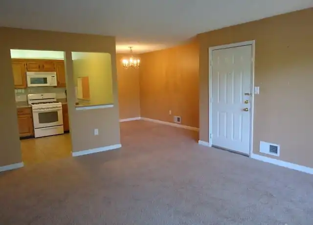 Property at 313 Wimbeldon Ct, North Brunswick, NJ, 08902, 2 beds, 2 baths, [object Object]