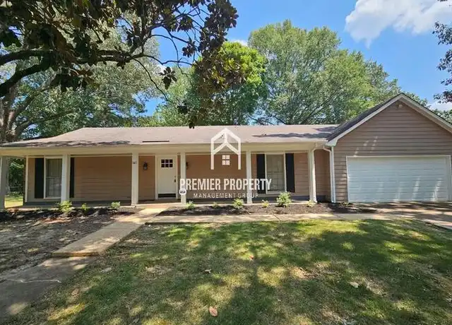 Property at 586 Lancelot Ln, Collierville, TN, 38017, 3 beds, 2 baths, [object Object]