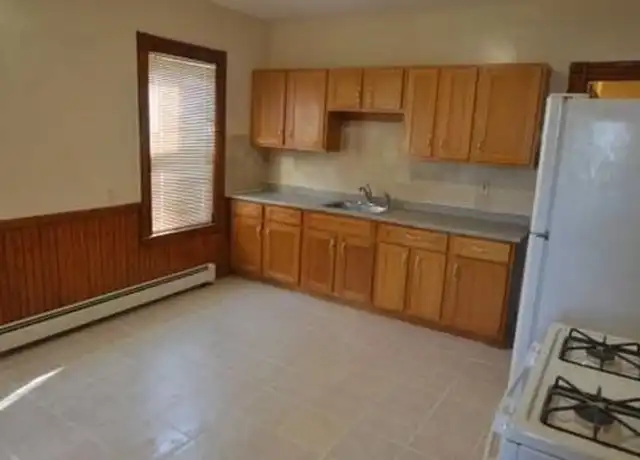 Property at 22 Norton St Unit 3, Boston, MA, 02125, 3 beds, 1 bath, [object Object]