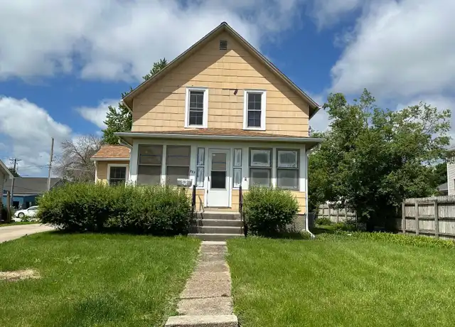 Property at 229 S Sherman Ave, Ames, IA, 50010, 4 beds, 1 bath, [object Object]