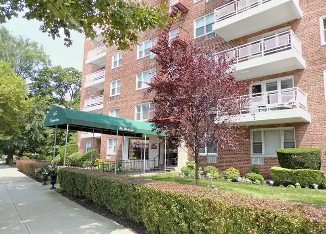 Property at 415 Gramatan Ave Apt 3E, Mt Vernon, NY, 10552, 1 bed, 1 bath, [object Object]