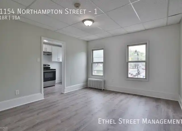 Property at 1154 Northampton St Unit 1, Easton, PA, 18042, 1 bed, 1 bath, [object Object]