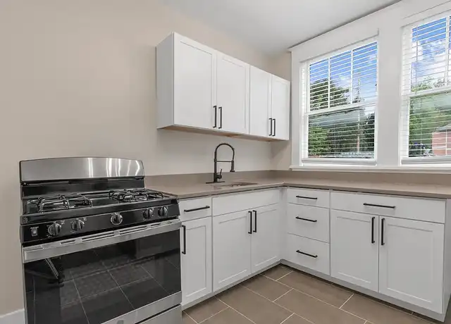Property at Belvedere Place - 672 S Belvedere Blvd, Memphis, TN, 38104, 2 beds, 1 bath, [object Object]