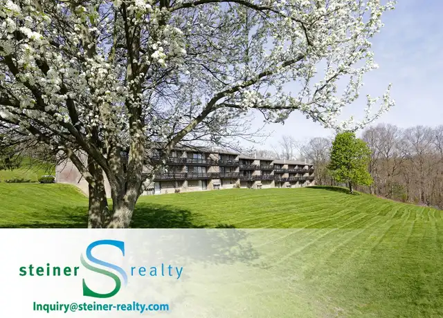 Property at 500 Lee Dr, Moon Twp, PA, 15108, 3 beds, 1 bath, [object Object]