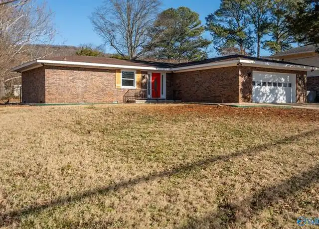 Property at 10103 Dunbarton Dr SE, Huntsville, AL, 35803, 4 beds, 2 baths, [object Object]