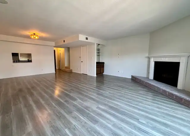 Property at 5070 Kester Ave #3, Sherman Oaks, CA, 91403, 2 beds, 2.5 baths, [object Object]
