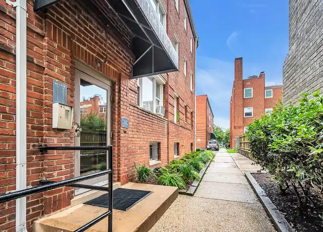 Property at 1620 C Street Apartments - 1620 C St SE, Washington, DC, 20003, 1 bed, 1 bath, [object Object]