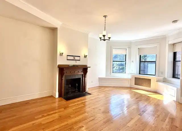 Property at 247 Newbury St Unit 2B, Boston, MA, 02116, 1 bed, 1 bath, [object Object]