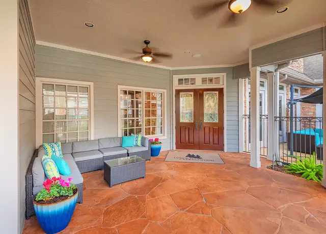 Photo of 8100 Cypresswood Dr, Spring, TX 77379