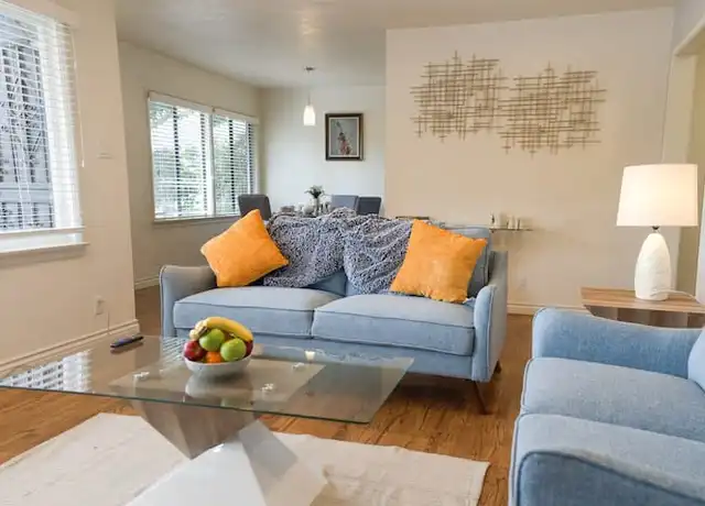 Property at 12866 Walsh Ave, Los Angeles, CA, 90066, 4 beds, 2 baths, [object Object]