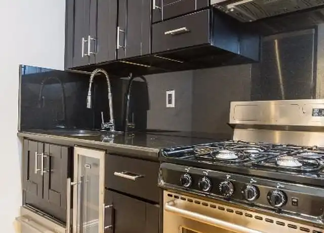 Property at 438 W 52nd St Unit 12E, New York, NY, 10019, 3 beds, 2 baths, [object Object]