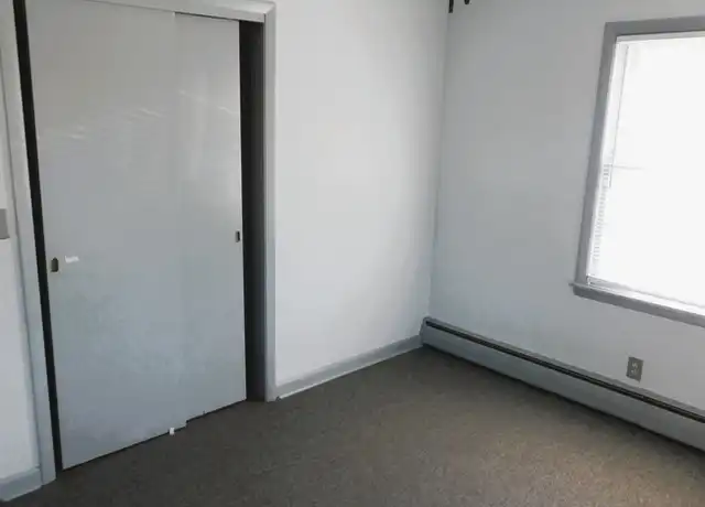 Property at 450 N 5th St Unit 3, Chandler, IN, 47610, 2 beds, 1 bath, [object Object]