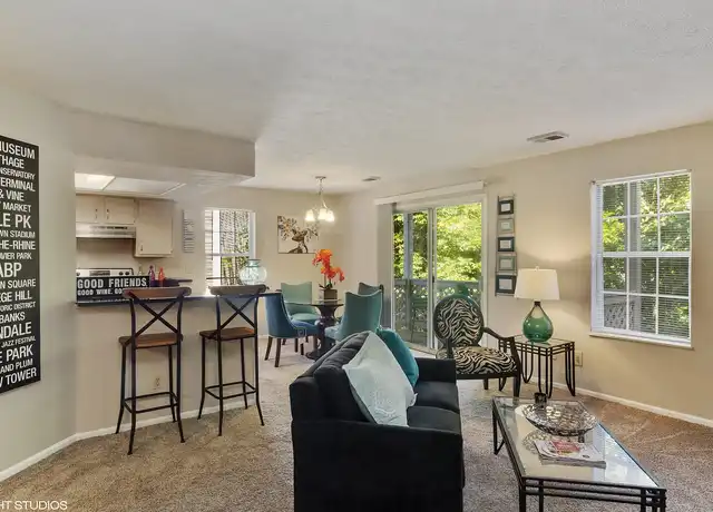 Property at Brookstone Village - 3515 Brookstone Dr, Cincinnati, OH, 45209, 1-2 bed, 1-2 bath, [object Object]