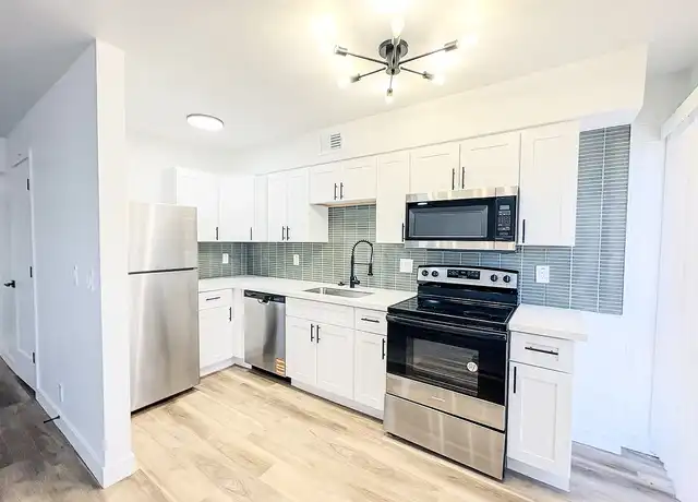 Property at Bella Villas - 7320 E Belleview St, Scottsdale, AZ, 85257, 2 beds, 1-1.5 bath, [object Object]