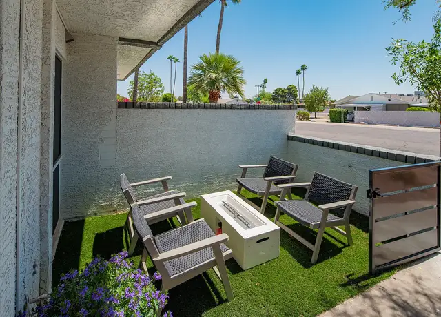 Photo of 7320 E Belleview St, Scottsdale, AZ 85257