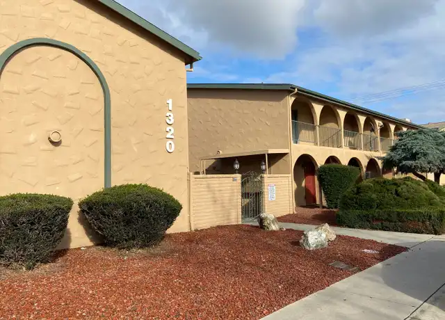 Property at 1320 W Vassar Ave Unit I, Visalia, CA, 93277, 2 beds, 1.5 baths, [object Object]
