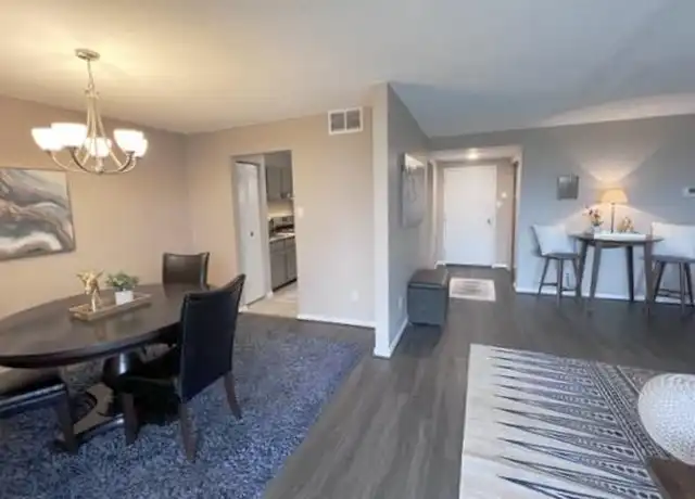 Property at 4 Monroe St, Rockville, MD, 20850, 1 bed, 1 bath, [object Object]