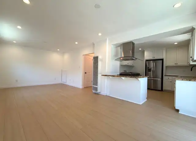 Property at 2630 S Longwood Ave Unit 2628, Los Angeles, CA, 90016, 3 beds, 1.5 baths, [object Object]