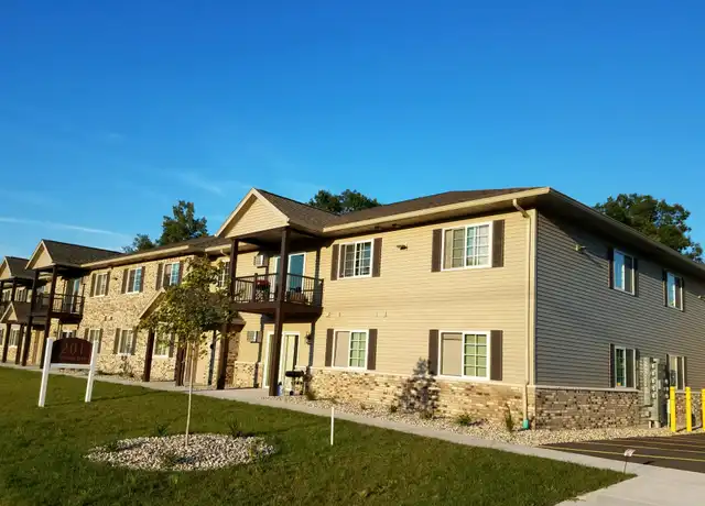 Property at 201 Wilshire Blvd N Unit 12, Stevens Point, WI, 54481, 3 beds, 1.5 baths, [object Object]