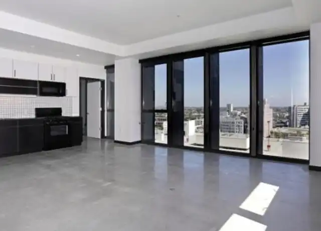 Property at 100 Long Beach Blvd, Long Beach, CA, 90802, 2 beds, 3 baths, [object Object]