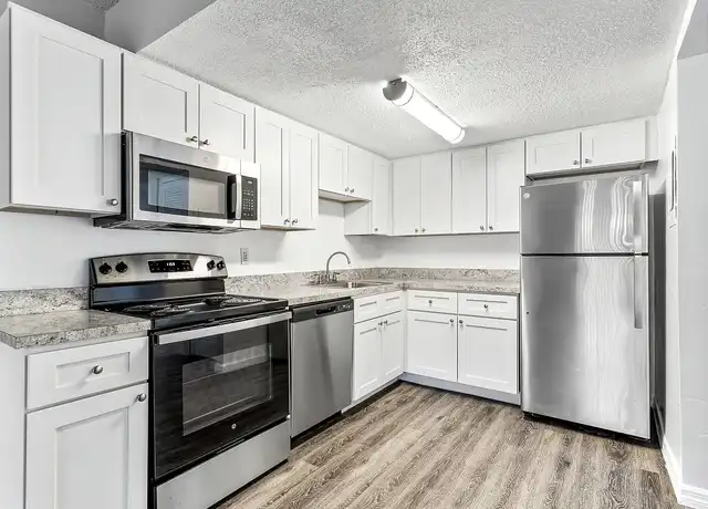 Property at Greenwich Commons Apartment Homes - 14608 N 43rd St, Tampa, FL, 33613, 1-2 bed, 1-2 bath, [object Object]