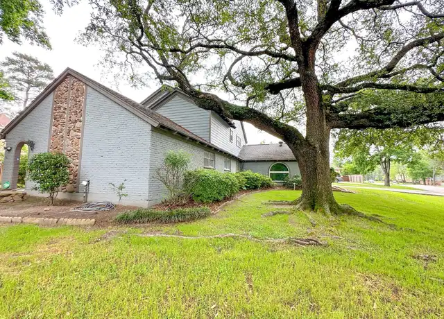 Property at 560 Brandon Rd, Conroe, TX, 77302, 4 beds, 2.5 baths, [object Object]