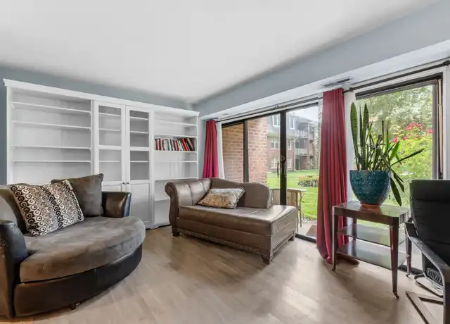 Property at 5968 Westchester Park Dr Unit T2, College Park, MD, 20740, 1 bed, 1 bath, [object Object]