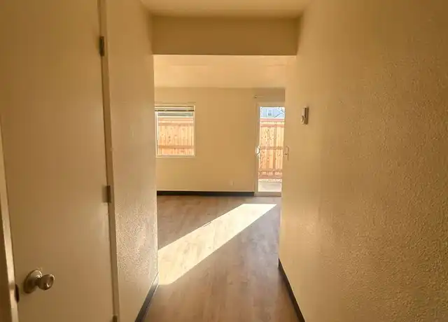 Property at 700 1st St Unit 39, Springfield, OR, 97477, 2 beds, 1 bath, [object Object]