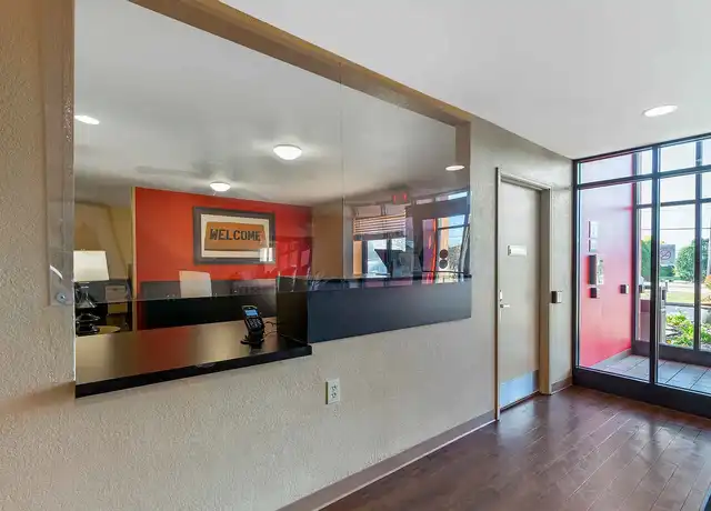Property at Rockford - State Street - 747 N Bell School Rd, Rockford, IL, 61107, 0 beds, 1 bath, [object Object]