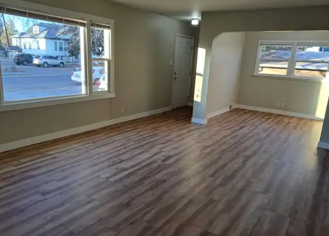 Property at 815 Avenue C Unit 815, Billings, MT, 59102, 3 beds, 1 bath, [object Object]
