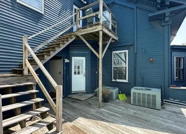 Property at 160 Broadway #2, Newport, RI, 02840, 3 beds, 2 baths, [object Object]