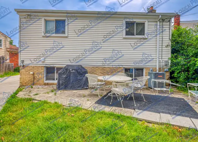Property at 3121 Ferncliff Ave, Royal Oak, MI, 48073, 3 beds, 2 baths, [object Object]