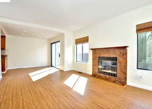 Property at 39 Gazania Ter #39, Fremont, CA, 94536, 3 beds, 2.5 baths, [object Object]
