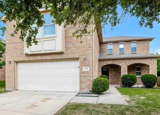 Property at 1330 Newton Dr, Cedar Hill, TX, 75104, 4 beds, 2.5 baths, [object Object]