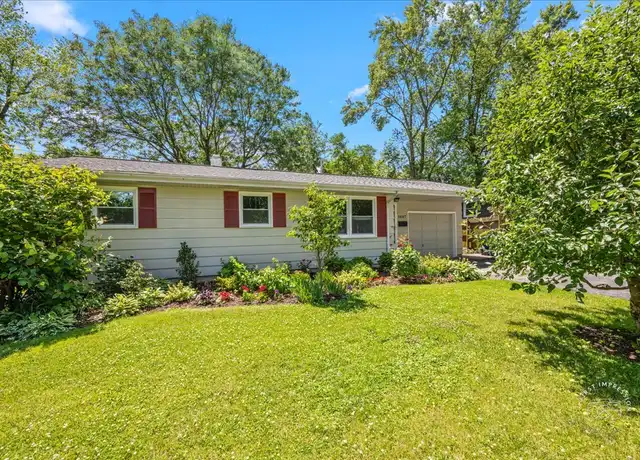 Property at 1607 Oak St, Saint Charles, IL, 60174, 3 beds, 2 baths, [object Object]