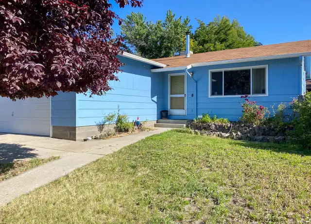 Property at 322 Anderson St, Yreka, CA, 96097, 2 beds, 1 bath, [object Object]